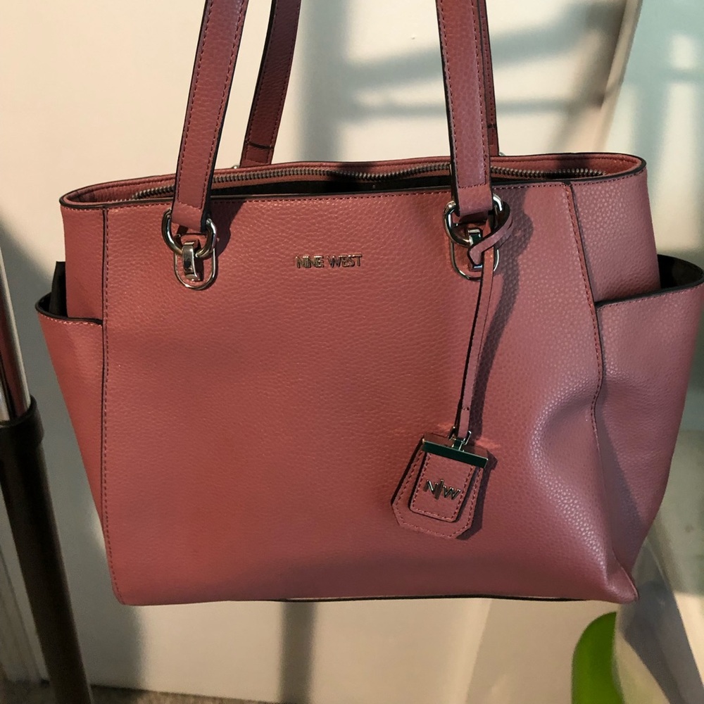Women’s handbag
